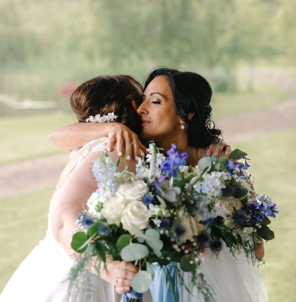 Waterside Country Barn wedding photograph